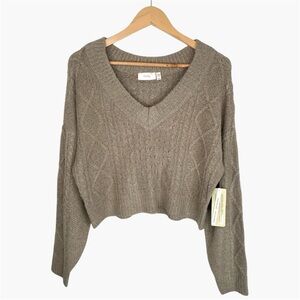 CLOTH cable knit cropped sweater size: medium